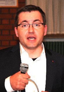 Dr. Florian Hofmann